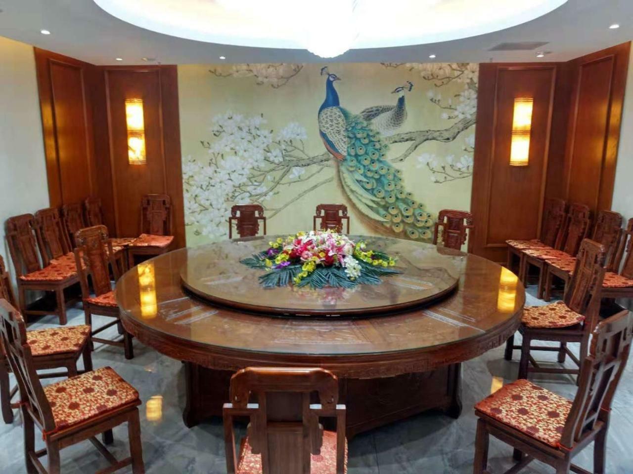 Beijing Gongmei Blue Peacock Business Hotel Exteriör bild